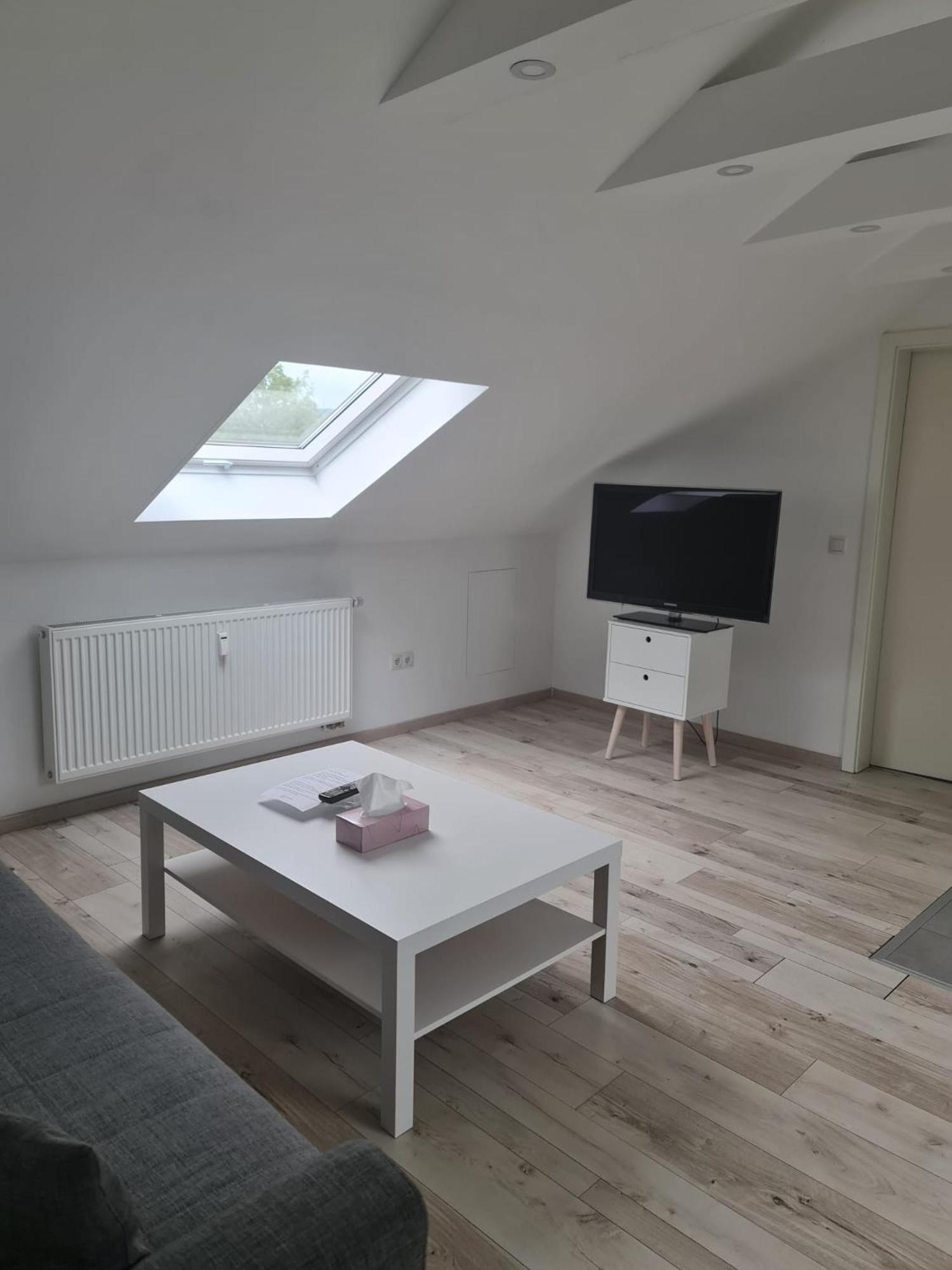 Ruhige Und Moderne 2-Zi. Wohnung Kulsheim Exteriér fotografie